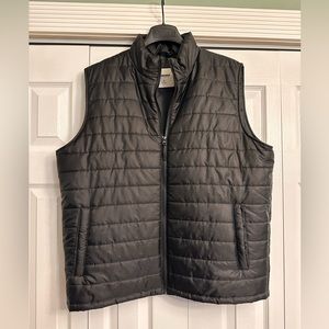 Men’s puffer vest